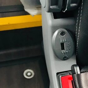 Interior de Autobús Irizar. 42 personas.